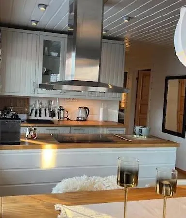 Familiehytte Pa Beito Holiday home